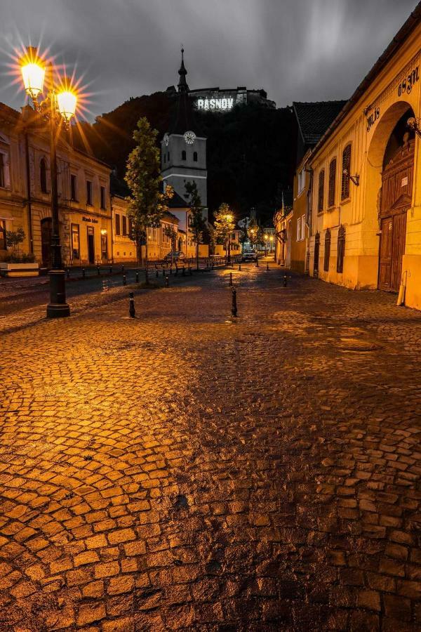 Casa Lucky Hotel Rîşnov Buitenkant foto